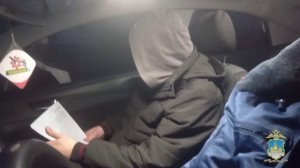 Костромские полицейские задержали лихача, который, пытаясь скрыться, врезался в машину ДПС