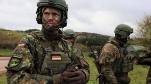 Берлин на линии фронта: против кого на самом деле вооружается Германия