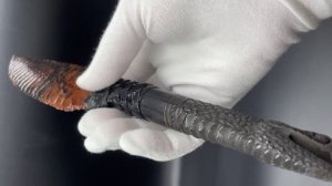 Обсидиановый нож с рукоятью из рога черного буйвола с гравировкой