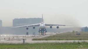 AN124-100M UR-82029 Antonov Airlines .