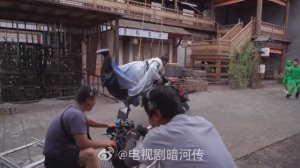 Закадровые съемки дорамы "Легенда о темной реке"