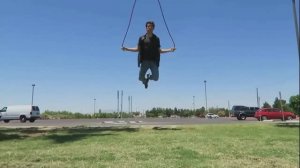 Секрет фокуса левитации со скакалкой