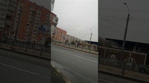 Дорога на рынок и сам Правобережный рынок