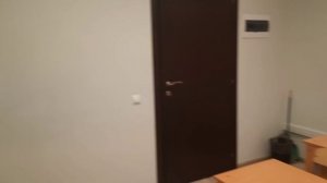 Урок английского языка. Повторяем предлоги места — in, on, under