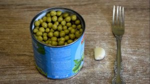 Беру банку горошка и готовлю гениальный салат! Вкусный рецепт из простых продуктов!