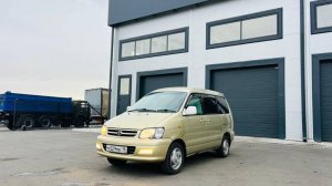 Toyota Town Ace Noah, 1998 год