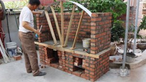 Постройте дома дровяную печь и красивый уличный гриль.