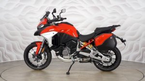 Ducati Multistrada V4 vin ZDM1A00AAMB004635