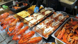 Рай с морепродуктами, уличная Тайская еда.