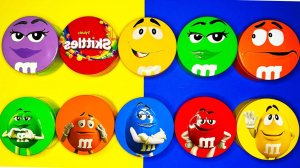 Мультики про конфетки. Яркие коробки с радужными драже. Мультики онлайн для малышей