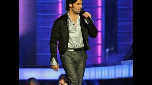 Женкарлос Канела ( Jencarlos Canela )