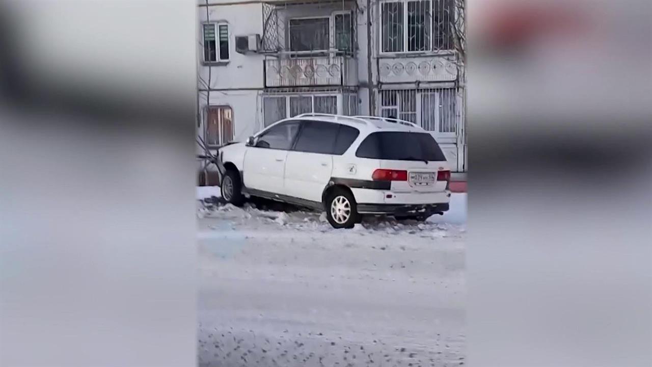 Снежные циклоны бушуют в России от Дальнего Востока до Урала