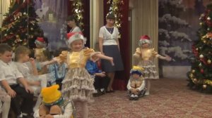 яэ Танец гномиков старшая группа