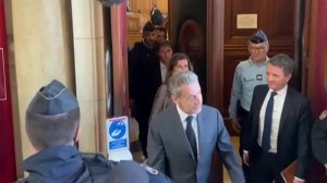 Бывшего президента Франции Николя Саркози перевели из тюрьмы под судебный контроль