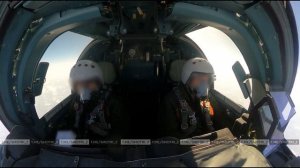 Экипаж истребителя-бомбардировщика Су-34 ВКС нанес удар по пункту временной дислокации подразделения