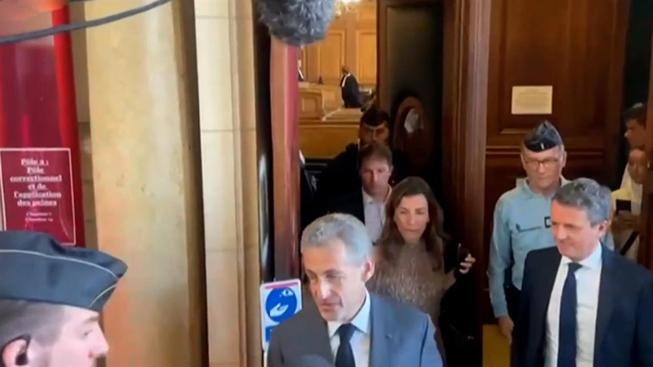 Николя Саркози освободят из тюрьмы и переведут под судебный контроль
