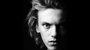 Джейми Кэмпбелл Боуэр ( Jamie Campbell-Bower )