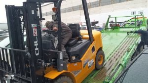 Дизельный погрузчик CHL (Heli)