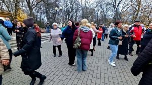 7.11.25г... "РЫЖАЯ ДЕВЧОНКА"...