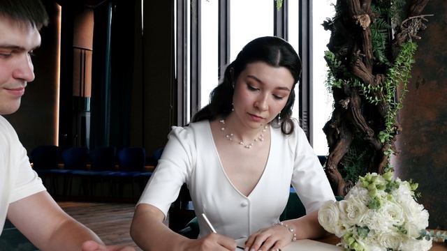 Башня Око ресторан Birds регистрация брака