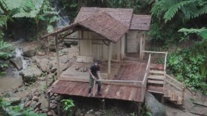 Строю уютный дом в джунглях с электричеством. Бушкрафт