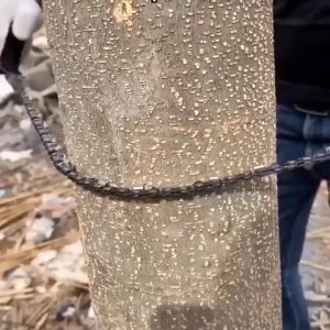 Компактная пила для походов.