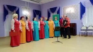 Песня: "Что случилось с тобой, что ты плачешь над водой" (анс Мелодия души)