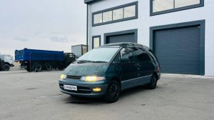 Toyota Estima, 1993 год