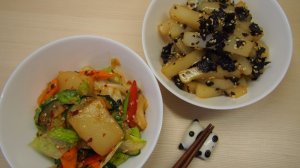 Корейская кухня: Закуска из машевого желе или мук мучим (묵무침) - острый и неострый варианты.