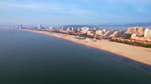 В Северной Корее открыли курорт на месте военного полигона.