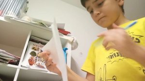 гороче говоря 
собираюсь в школу