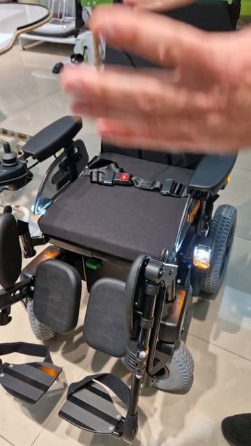 Электроколяска Ottobock Juvo B4 смотреть онлайн