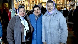 "Жены, дочери и матери к Ней приходят в эти дни!" (Задонский монастырь 2025г.)