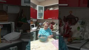 Леплю пельмени с крылатыми словами