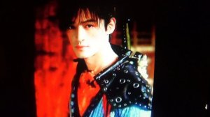 Ху Гэ     ПОДПИШИСЬ