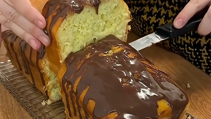 Нежный КЕКС с ананасами...🧁🍍😋 Рецепт ⤵️