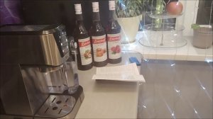 Наводим уют,тестируем кофемашину.