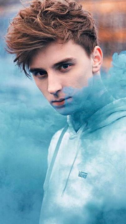 А4 В КОСМОСЕ!!!!!! смотреть онлайн