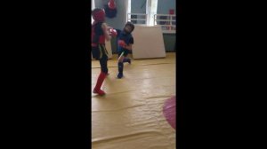 ушу-саньда. раздел бокс. Горбунова Алиса 10 лет. Фондерукин Тимур 10 лет. Иванов Иван.9 лет.тренер Г