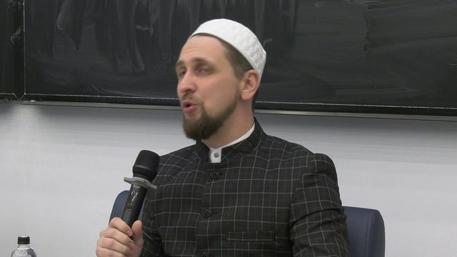 Круглый стол «Бог не из машины. Искусственный интеллект и религия». 10.11.2025 смотреть онлайн