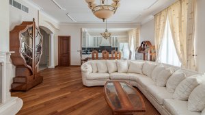 Стильная квартира в престижнейшем районе Остоженки! Аренда 4-комнатной квартиры, 157 м² (ID 25281)