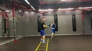 Тренировки по боксу для детей.