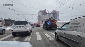 Барнаульские дорожники работают в усиленном режиме, чтобы устранить последствия непогоды