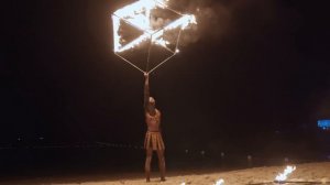 Огненное шоу артиста из Танзании 🇹🇿