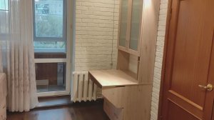 Шкаф с откидным столом и витриной 200