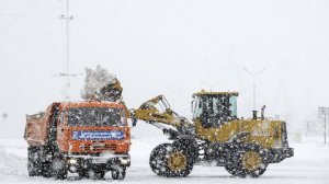 Штормовое предупреждение и сугробы с человеческий рост. Сильный снегопад обрушился на Камчатку