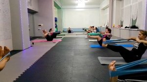 тренировка с резиновой лентой