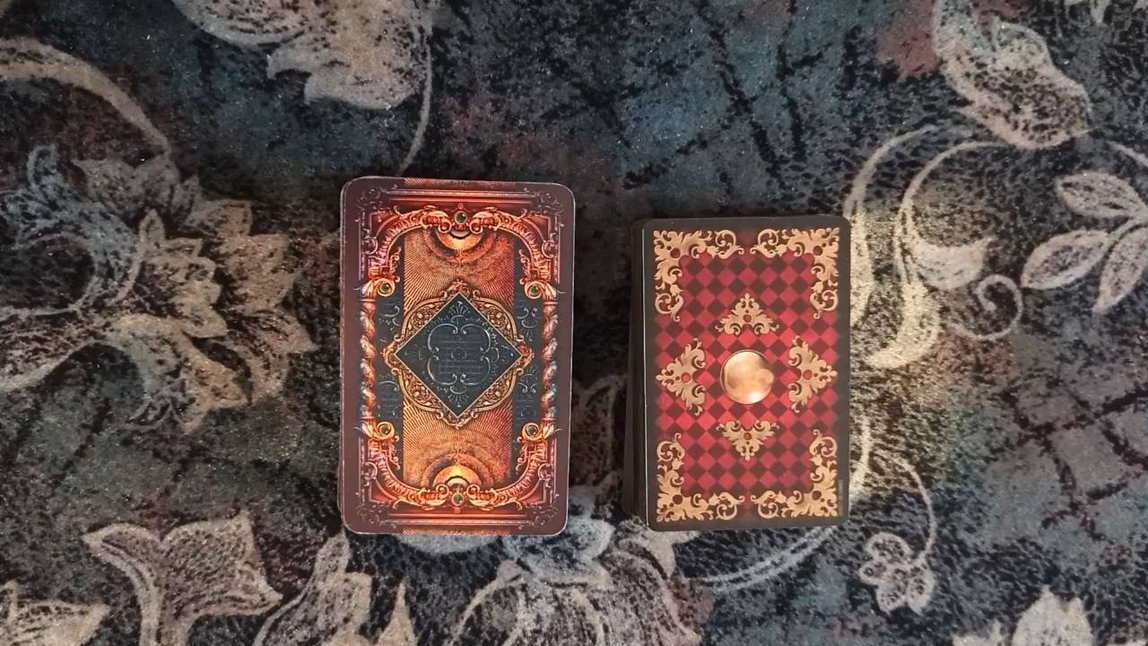 Расклад "Выбор из двух мужчин"