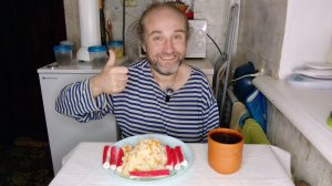 ужин с Рыжулей. Рязань - столица нового года 2026. мукбанг. обжор. еда на камеру. диета. шизофрения.