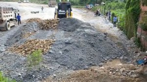 Ep10. Бульдозер Shantui DH17 C3 засыпает болото.